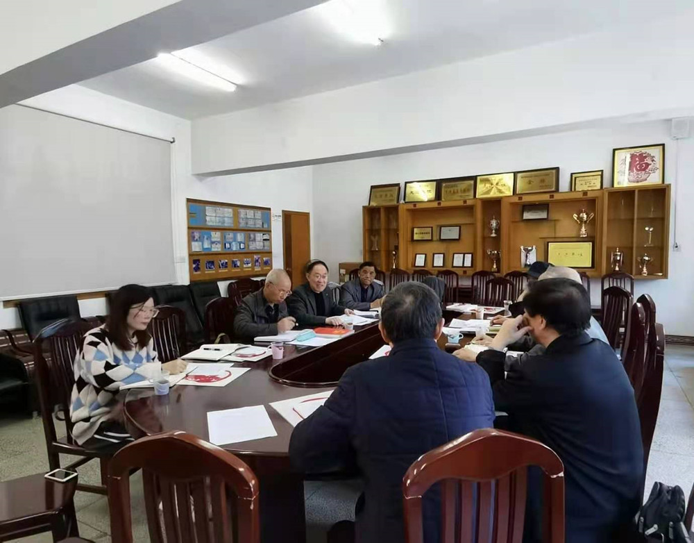 衡陽幼高專舉行離退休總支、支部委員聯(lián)席會議
