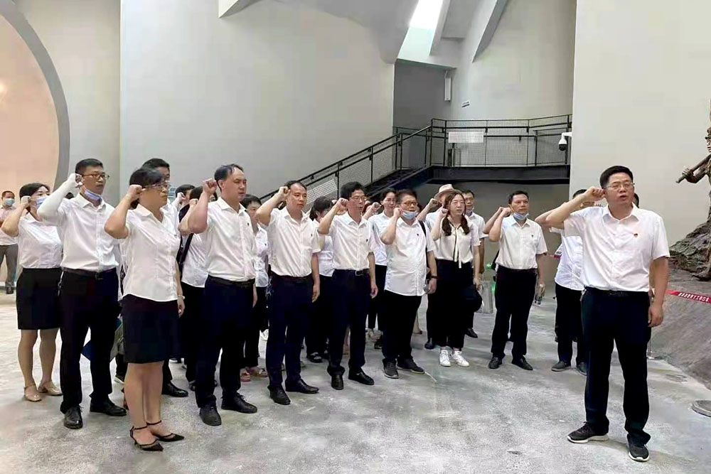 重溫崢嶸歲月，堅定初心使命——衡陽幼高專耒陽學院黨總支開展主題黨日活動
