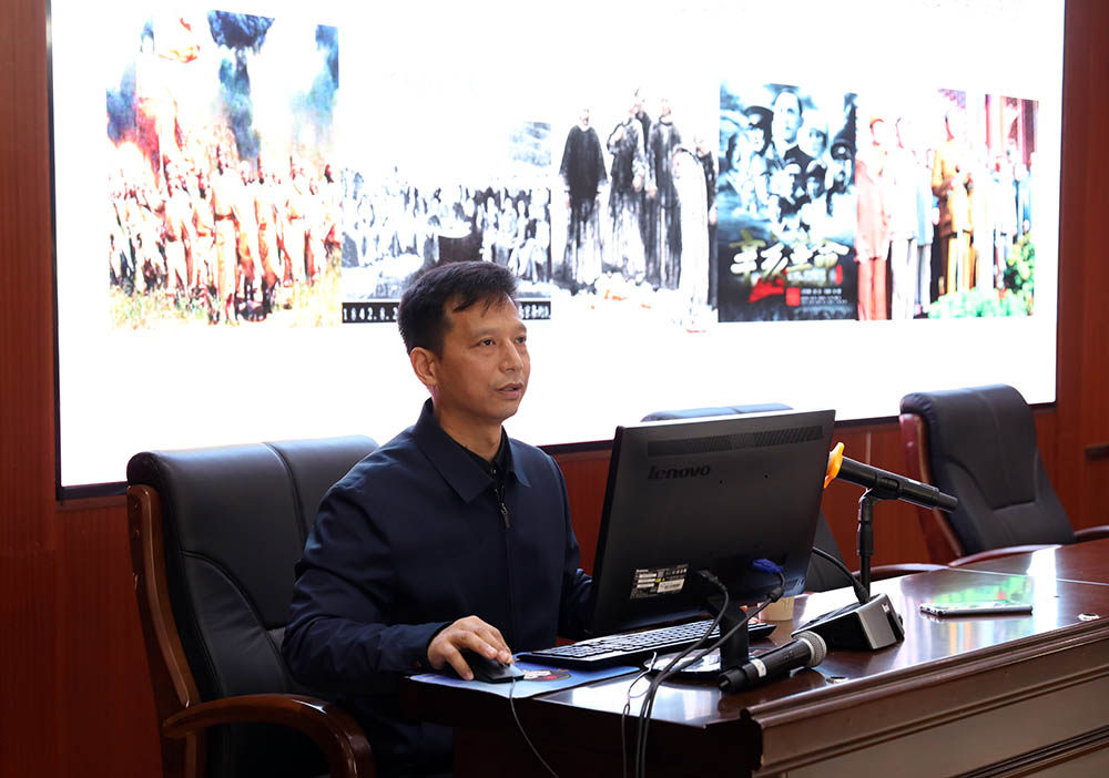 衡陽幼高專黨委理論學(xué)習(xí)中心組（擴(kuò)大）專題學(xué)習(xí)習(xí)近平新時代中國特色社會主義思想