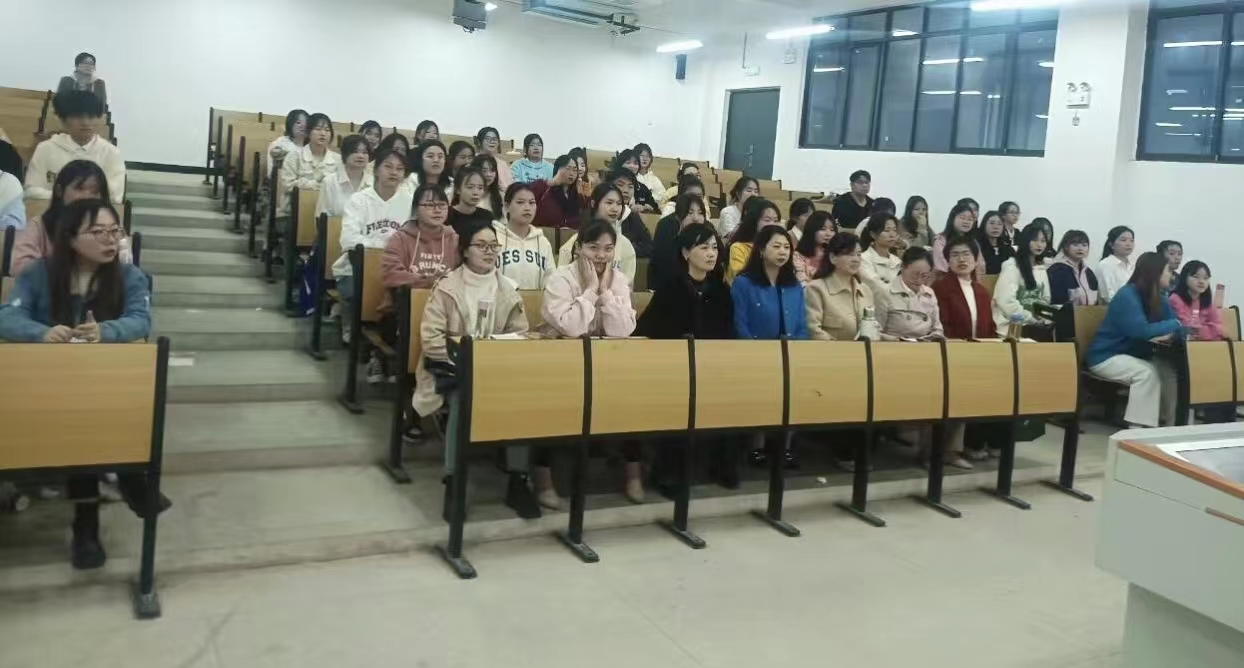 “說流利英語，展技能風采” ——衡陽幼兒師專第三屆高職英語口語大賽拉開帷幕