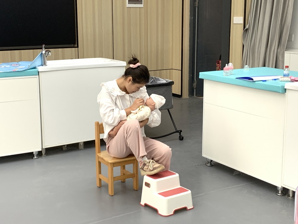 衡陽幼兒師專第三屆技能節(jié) | 不負(fù)囑“托”，“育”見未來——嬰幼兒健康養(yǎng)育照護(hù)大賽決賽圓滿落幕